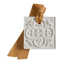 Load image into Gallery viewer, Set of 5 scented decorations - Fleur de Mandarine.