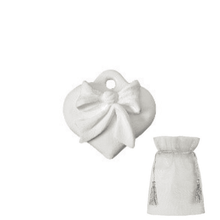 Load image into Gallery viewer, Perfumed Decor Heart Nod - Marquise Scent..

