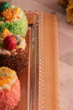 Load image into Gallery viewer, Crystal pearl serving plate 30x12x3cm..
