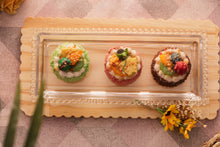 Load image into Gallery viewer, Crystal pearl serving plate 30x12x3cm..
