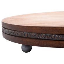 Load image into Gallery viewer, Round Wooden Board 23x3cm.

