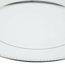 Load image into Gallery viewer, Set of 4 Silver Plastic Sous-plat 33cm.
