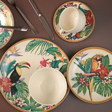 Load image into Gallery viewer, Amazonia Dinner Plate.
