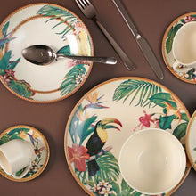 Load image into Gallery viewer, Amazonia Dinner Plate.
